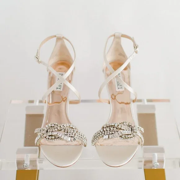 Badgley Mischka Zabrina 9 Women's Strappy Wedge Ivory New - Picture 11 of 14